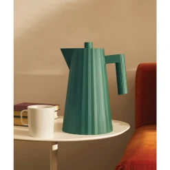 Alessi Kochwelt Entdecken|Wasserkocher|Wasserkocher 1,0 l 2400 W Plissé grün