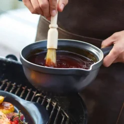 Emile Henry Kochwelt Entdecken|Grillen|Soßengefäß 1,1 l BBQ Truffle