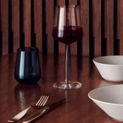 2er-Set Rotweinglas 0,45 l Essence<Iittala Hot