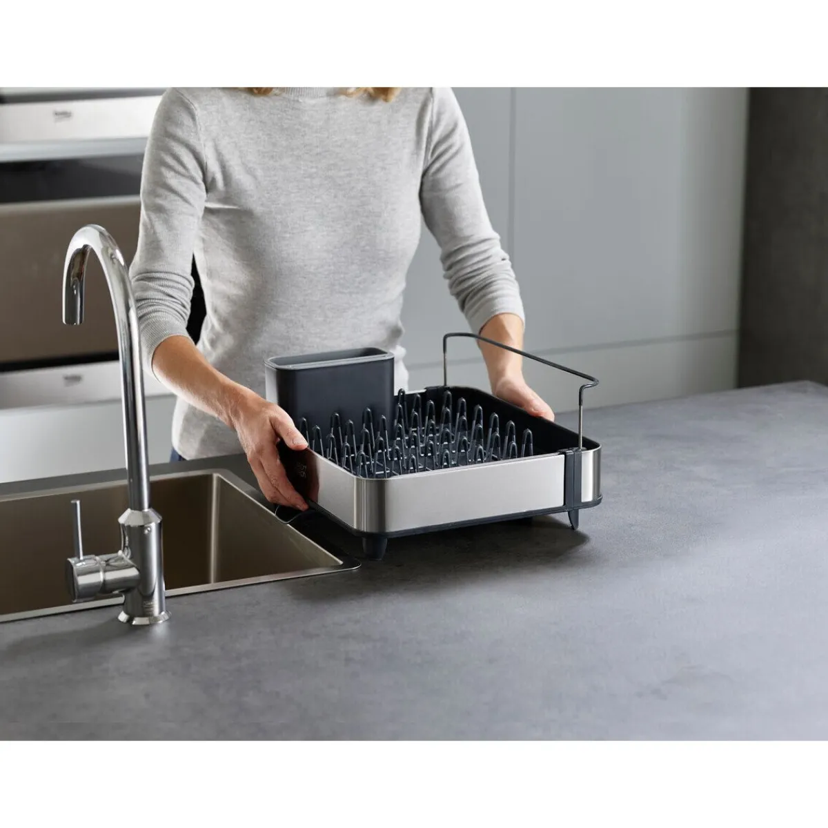 Ausziehbares Geschirrabtropfgestell 35 cm Extend edelstahl<Joseph Joseph New