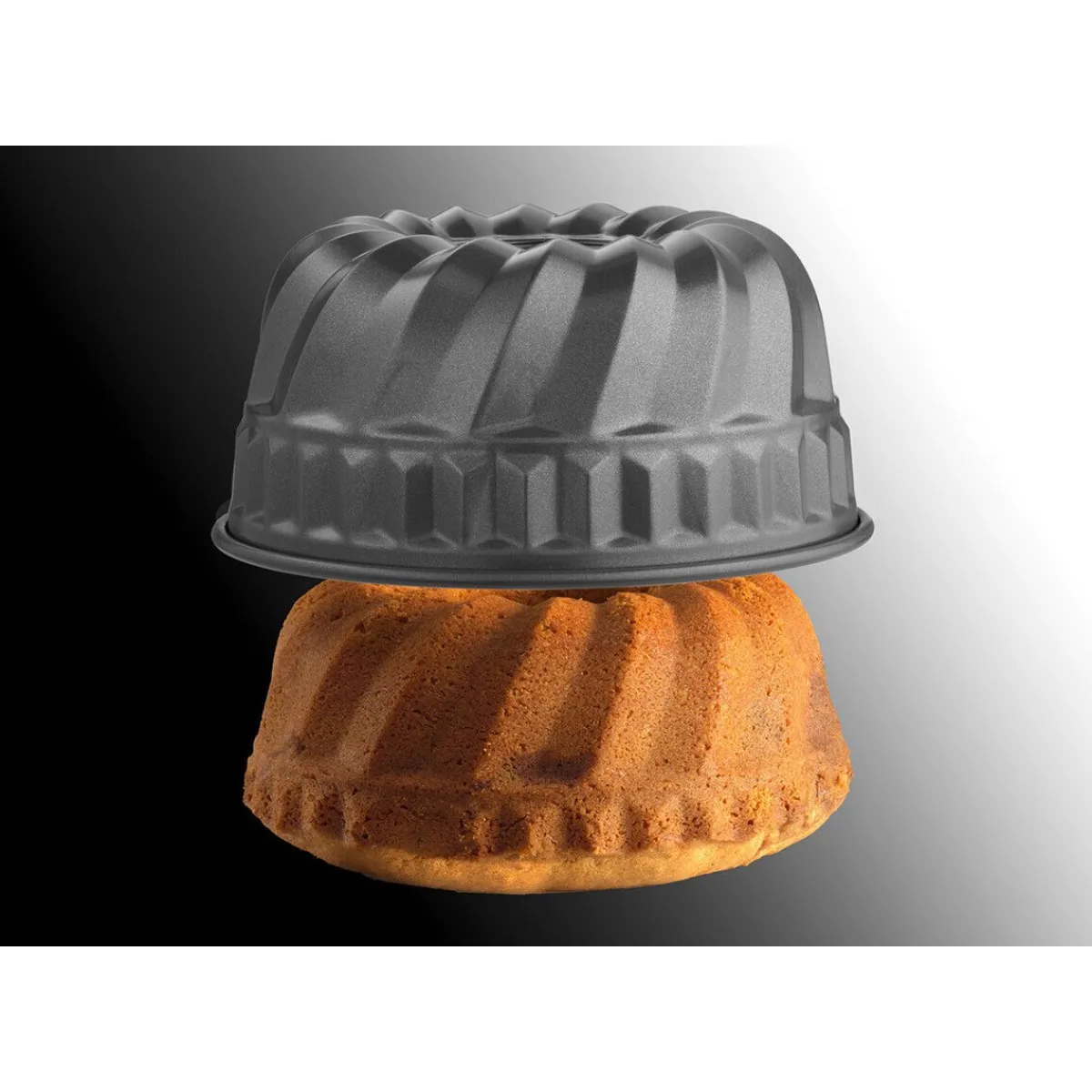 Bundform 22 cm La Forme Plus schwarz<Kaiser Sale