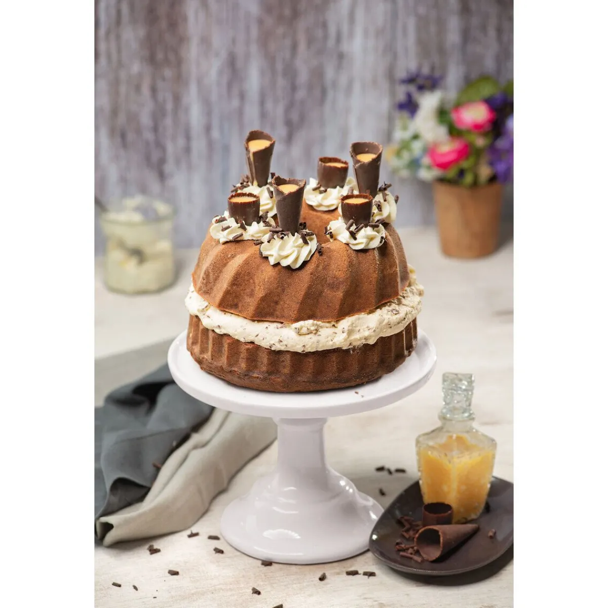 Bundform 22 cm La Forme Plus schwarz<Kaiser Sale