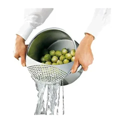 Küchenprofi Messer & Co. Entdecken|Abgiess-Sieb für Töpfe bis 24cm