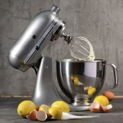 KitchenAid Kochwelt Entdecken|Vatertag|Küchenmaschine 4,8 l 300 W Artisan Premium Medaillon Silber