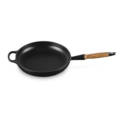 Le Creuset Weihnachtsmenü|Bratpfanne 28 cm m. Holzgriff Signature schwarz
