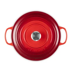 Le Creuset Weihnachtsmenü|Weihnachten|Bräter mit Deckel 28 cm Signature kirschrot