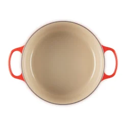 Le Creuset Weihnachtsmenü|Weihnachten|Bräter mit Deckel 28 cm Signature kirschrot