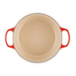 Bräter mit Deckel 24 cm Signature Kirschrot<Le Creuset Hot