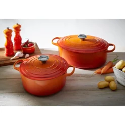 Le Creuset Bräter|Kochwelt Entdecken|Bräter mit Deckel 35 cm Signature Ofenrot