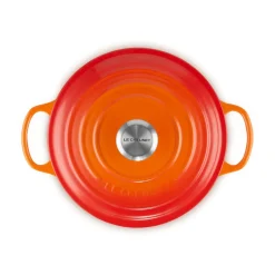 Le Creuset Weihnachten|Kochwelt Entdecken|Gourmet-Bräter mit Deckel 30 cm Signature Ofenrot