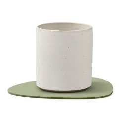 Glasuntersetzer 11x13 cm Curve Corduroy olive green<LINDDNA Hot