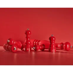 Peugeot Messer & Co. Entdecken|Kräuter & Gewürze|Pfeffermühle 22 cm Paris u'Select passion red