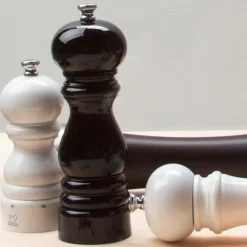 Peugeot Messer & Co. Entdecken|Kräuter & Gewürze|Pfeffermühle 22 cm Paris u'Select schwarz