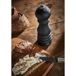 Peugeot Messer & Co. Entdecken|Kräuter & Gewürze|Pfeffermühle 18cm Paris nature black