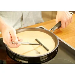 Crêpesverteiler Silikon 18 cm Rundgriff-Serie schwarz<Rösle Discount