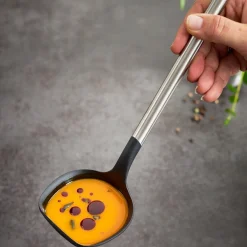 Schöpflöffel 30 cm Basic Line schwarz<Rösle New