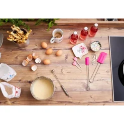 Rösle Kochwelt Entdecken|Backzubehör|Teigschaber breit 26 cm Pink Charity Edition pink