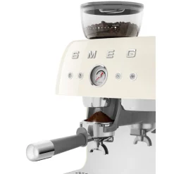 Espressomaschine mit Mahlwerk EGF03 2 Tassen 1650 W 50’s Style creme<Smeg