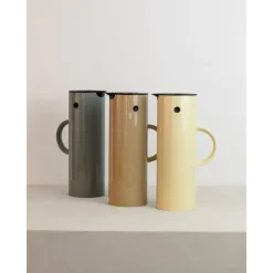 Stelton Thermoskannen|Muttertag|Isolierkanne 1,0 l EM77 Warm Sand