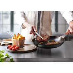Woll Pfannen|Kochwelt Entdecken|Bratpfanne flach 24 cm Carbon Steel